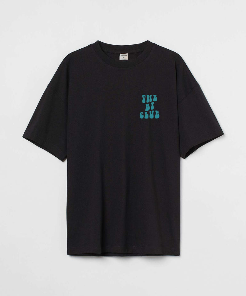 What is going on here - Oversized T-shirt