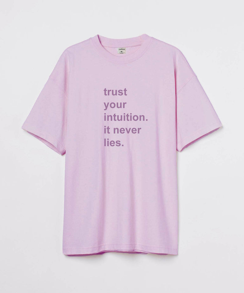 Trust your intuition - Oversized T-shirt - TheBTclub